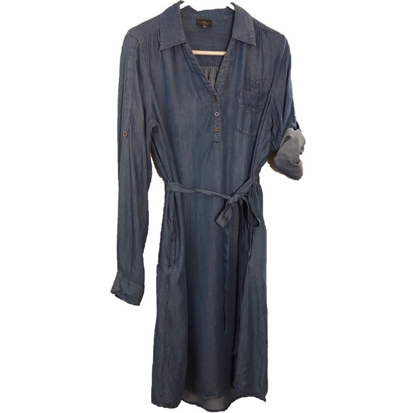Market & Spruce Dresses & Skirts - Market&Spruce • Alexia Chambray Belted Shirt Dress